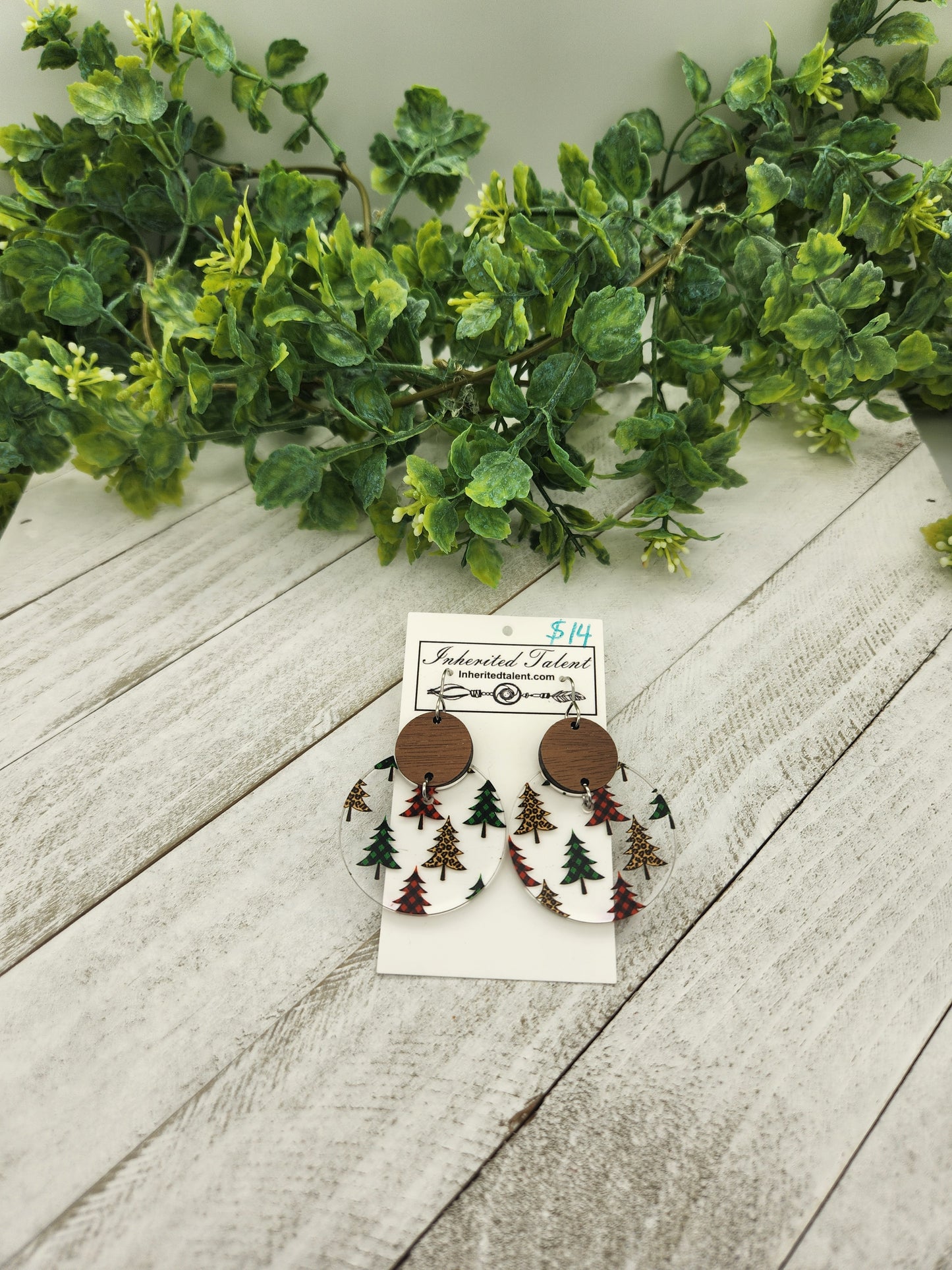 Christmas tree earrings